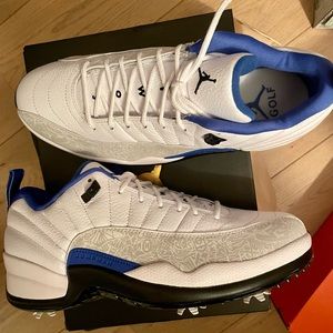 Sneakers, two pairs and two tshirts.